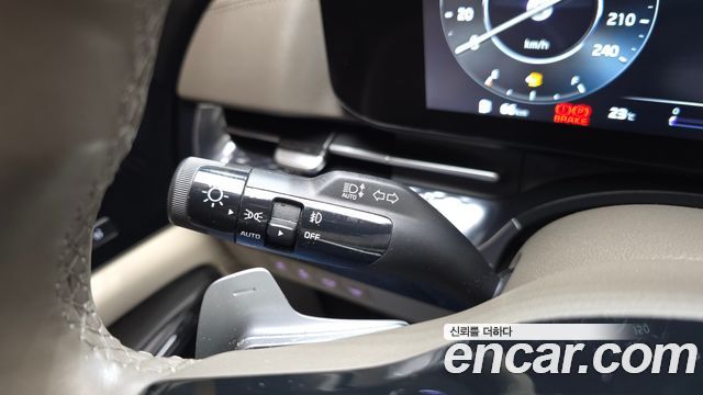 Kia Carnival (IV) Gasoline 7-Seater Hi-Limousine Signature 2023 — фото 16
