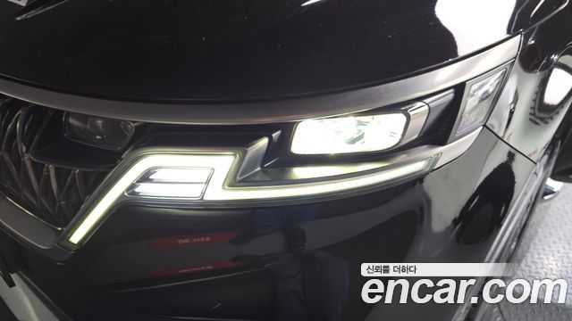 Kia Carnival (IV) Gasoline 7-Seater Hi-Limousine Signature 2023 — фото 22