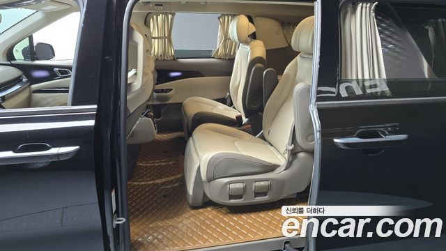 Kia Carnival (IV) Gasoline 7-Seater Hi-Limousine Signature 2023 — фото 26