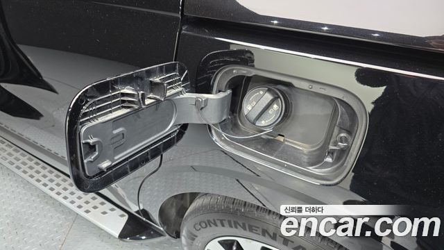 Kia Carnival (IV) Gasoline 7-Seater Hi-Limousine Signature 2023 — фото 32