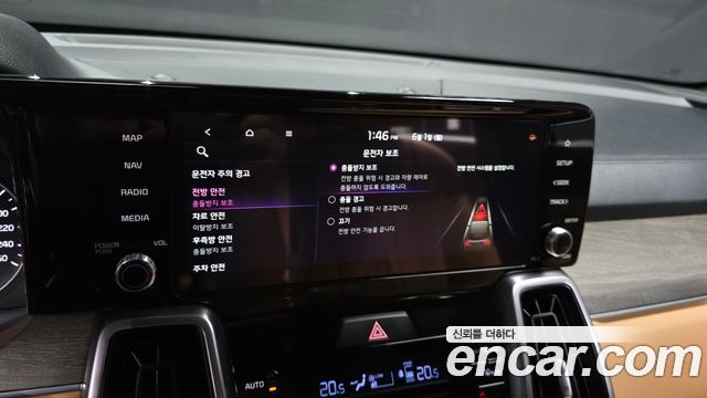 Kia Sorento (IV) Diesel 2.2 4WD Prestige 2023 — фото 17