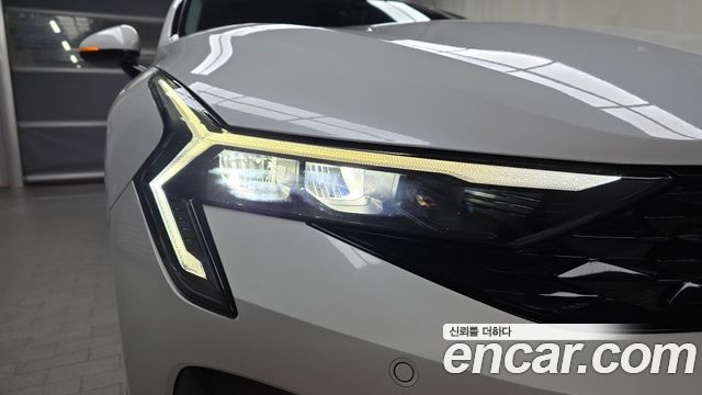 Kia K5 (III) 2.0 LPi(Rent) Trendy 2024 — фото 22