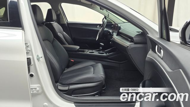 Kia K5 (III) 2.0 LPi(Rent) Trendy 2024 — фото 26