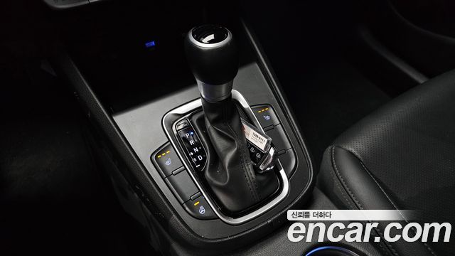 Hyundai Kona Hybrid Smart 2023 — фото 9