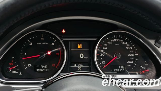 Audi Q7 3.0 TDI Quattro Dynamic 4L 2014 — фото 8