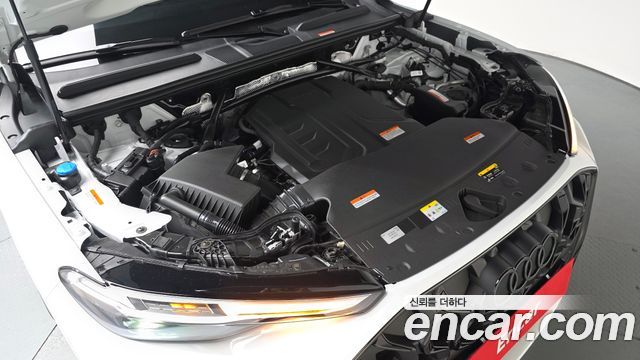 Audi Q5 (80A) 45 TFSI Quattro S Line Black Ediiton 2025 — фото 6