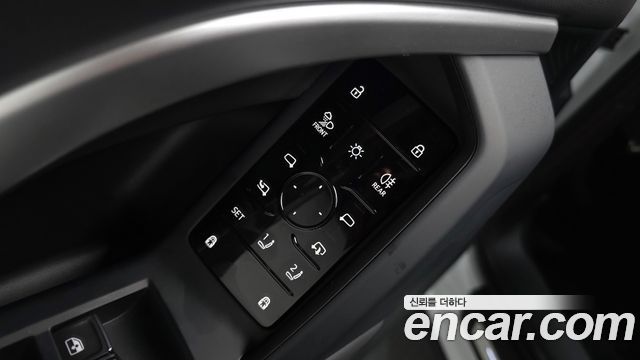 Audi Q5 (80A) 45 TFSI Quattro S Line Black Ediiton 2025 — фото 30