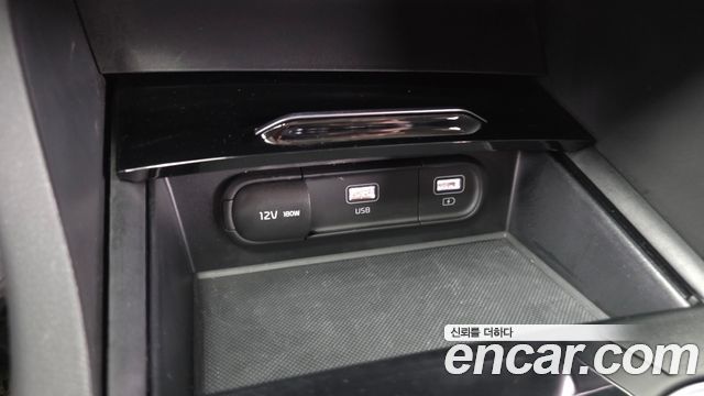 Kia K5 (III) 2.0 Prestige 2021 — фото 17