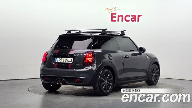 MINI Cooper S Standard Third Generation 2019 — фото 2