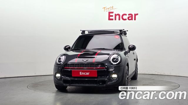 MINI Cooper S Standard Third Generation 2019 — фото 3