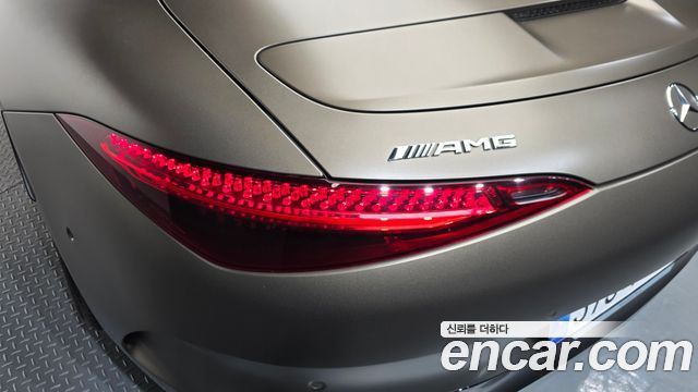 Mercedes-Benz SL-Class (R232) AMG SL63 4MATIC+ 2023 — фото 29