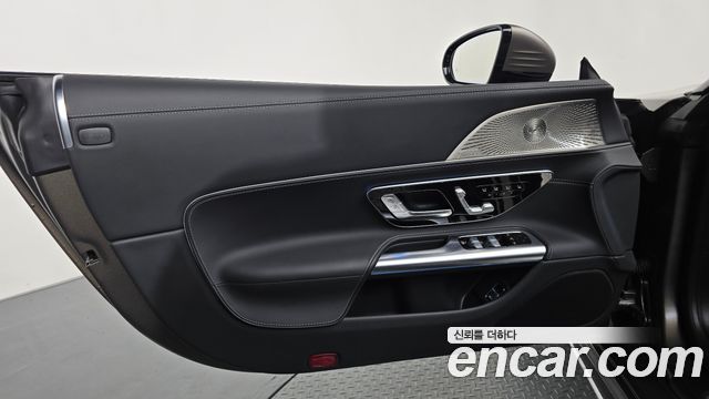 Mercedes-Benz SL-Class (R232) AMG SL63 4MATIC+ 2023 — фото 31