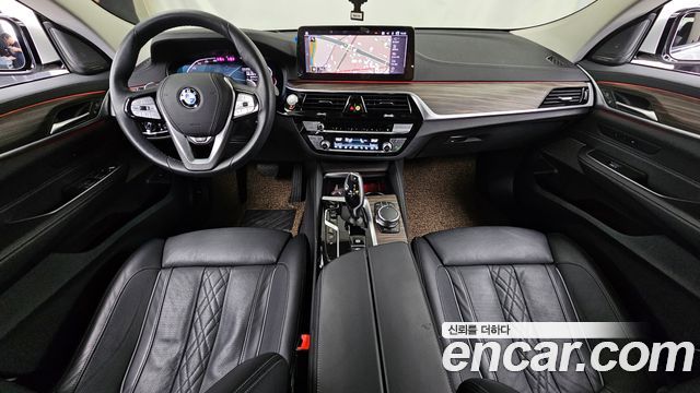 BMW 6 Series GT (G32) 630i xDrive Luxury 2023 — фото 7