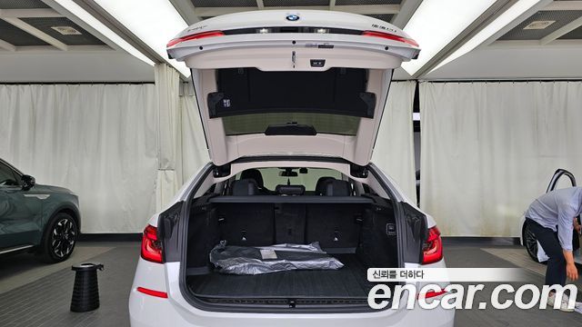 BMW 6 Series GT (G32) 630i xDrive Luxury 2023 — фото 20