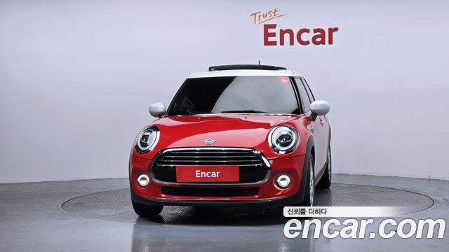 MINI Cooper 5Door HIGH 3rd 2020 — фото 3