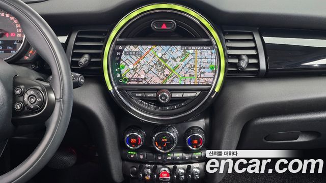 MINI Cooper 5Door HIGH 3rd 2020 — фото 21