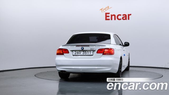 BMW 3 Series (E90) 328i convertible 2011 — фото 4