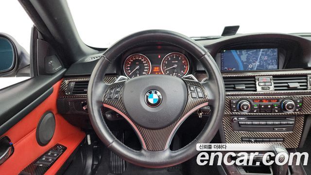 BMW 3 Series (E90) 328i convertible 2011 — фото 18