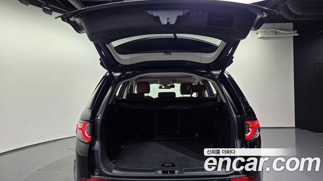 Land Rover Discovery Sport 2.2 SD4 HSE Luxury 2015 — фото 20