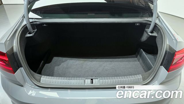Volkswagen Passat GT (B8) 2.0 TDI Prestige 2022 — фото 29