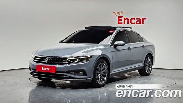 Volkswagen Passat GT (B8) 2.0 TDI Prestige 2022 — фото 32