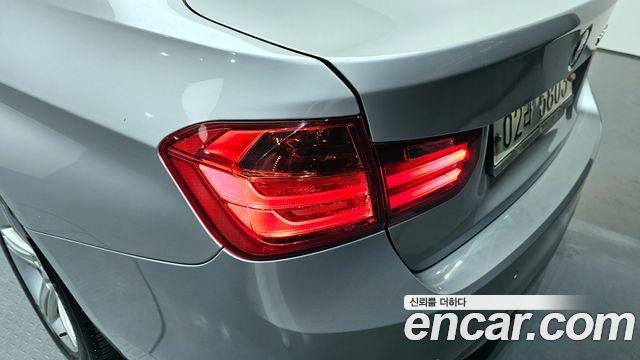 BMW 3 Series (F30) 320d 2013 — фото 23