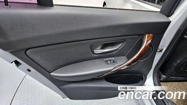 BMW 3 Series (F30) 320d 2013 — фото 25