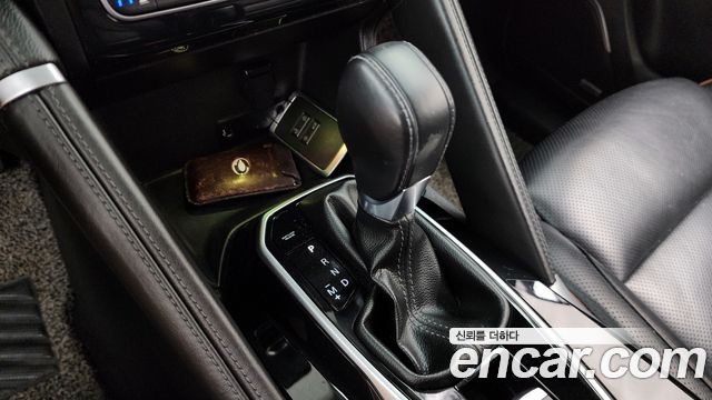 Renault Korea QM6 2.0 GDe PREMIERE 2WD 2022 — фото 9