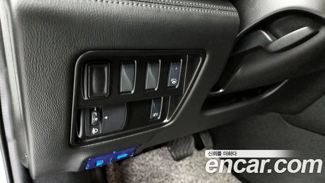 Renault Korea QM6 2.0 GDe PREMIERE 2WD 2022 — фото 16