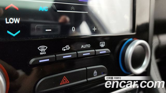 Renault Korea QM6 2.0 GDe PREMIERE 2WD 2022 — фото 32
