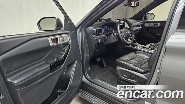 Ford Explorer (VI) 3.0 Platinum 4WD 2021 — фото 10