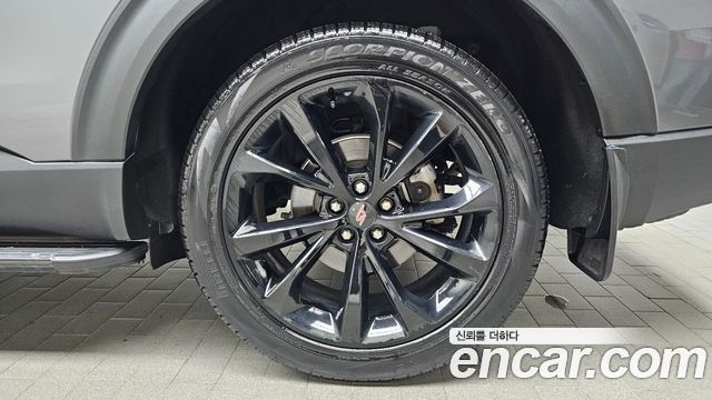 Ford Explorer (VI) 3.0 Platinum 4WD 2021 — фото 21
