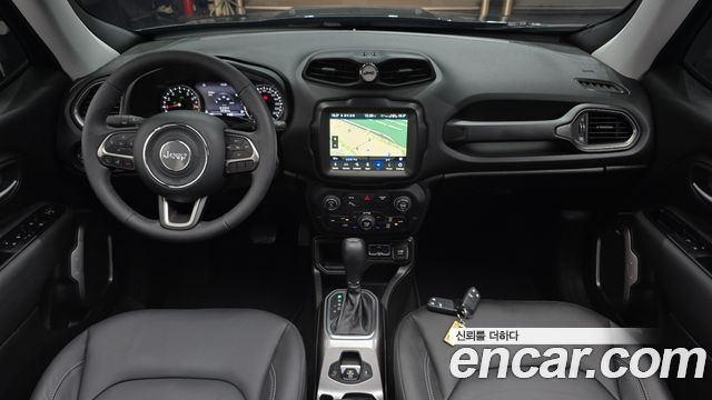 Jeep Renegade 1.3 Limited 2022 — фото 7