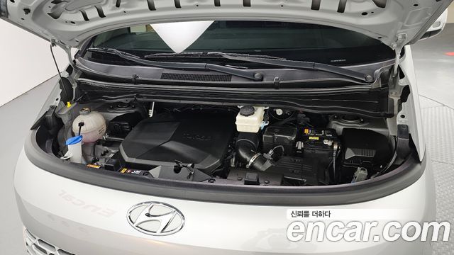 Hyundai Staria Cargo 3-Seater Modern 2023 — фото 6