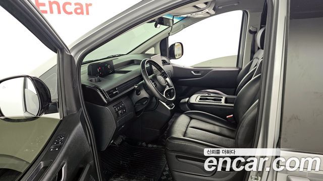 Hyundai Staria Cargo 3-Seater Modern 2023 — фото 10