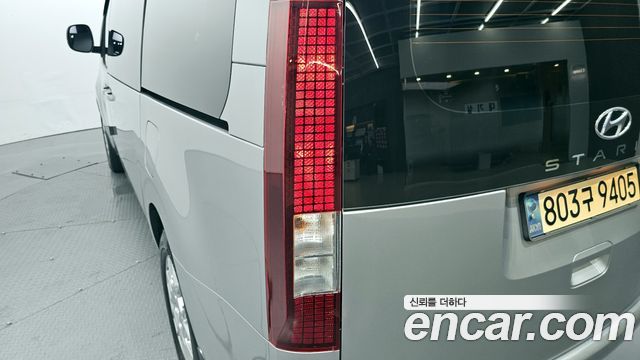Hyundai Staria Cargo 3-Seater Modern 2023 — фото 20