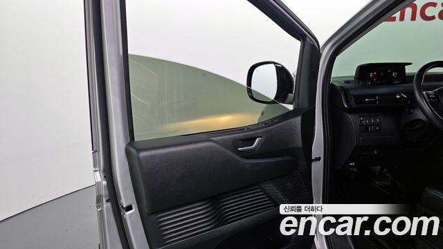 Hyundai Staria Cargo 3-Seater Modern 2023 — фото 24