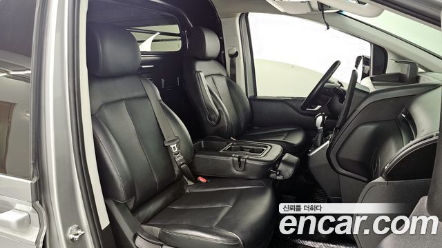 Hyundai Staria Cargo 3-Seater Modern 2023 — фото 26