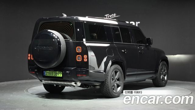 Land Rover Defender (L663) 130 P400 X-Dynamic HSE 2026 — фото 2