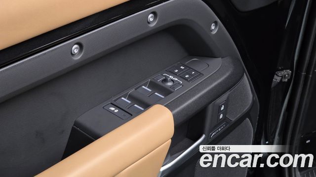 Land Rover Defender (L663) 130 P400 X-Dynamic HSE 2026 — фото 16
