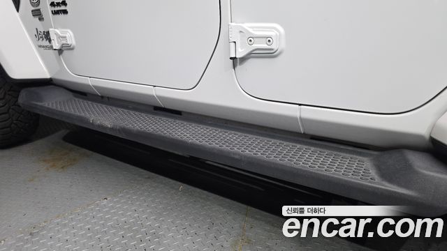 Jeep Wrangler (JL) 2.0 Overland 4Door 2019 — фото 19