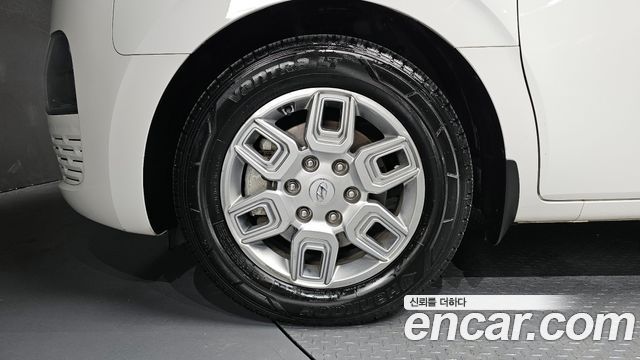 Hyundai Staria Cargo 3-Seater Modern 2022 — фото 21
