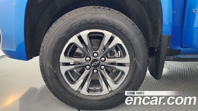 Chevrolet Real New Colorado 3.6 Z71-X 4WD 2021 — фото 5