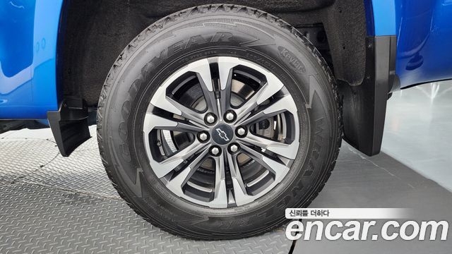 Chevrolet Real New Colorado 3.6 Z71-X 4WD 2021 — фото 21