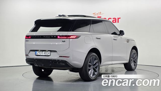 Land Rover Range Rover Sport (III) D300 HSE Dynamic 2023 — фото 2
