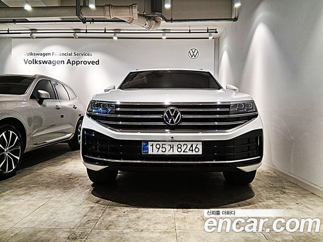 Volkswagen Touareg (III) 3.0 TDI Prestige 2024 — фото 2