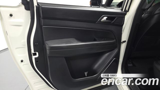 KG Mobility (SsangYong) Rexton Sports Khan Diesel 2.2 4WD Wild 2024 — фото 25