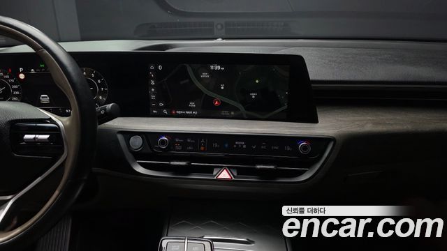 Kia K8 2.5 Gasoline 2WD Noblesse 2023 — фото 14