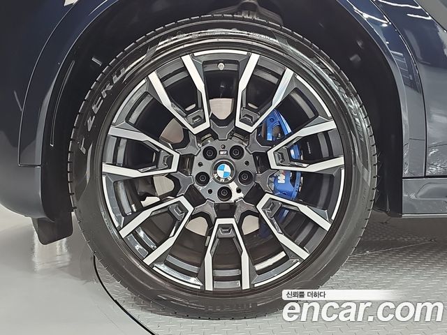 BMW X6 (G06) xDrive40i M Sport 2025 — фото 5