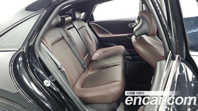 Hyundai Ioniq 6 Long Range AWD Exclusive + 2023 — фото 11